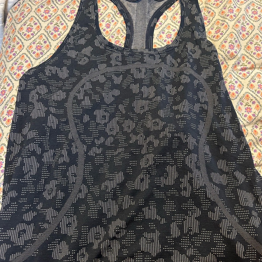 Lululemon Swiftly Tank size 14 Cheetah print